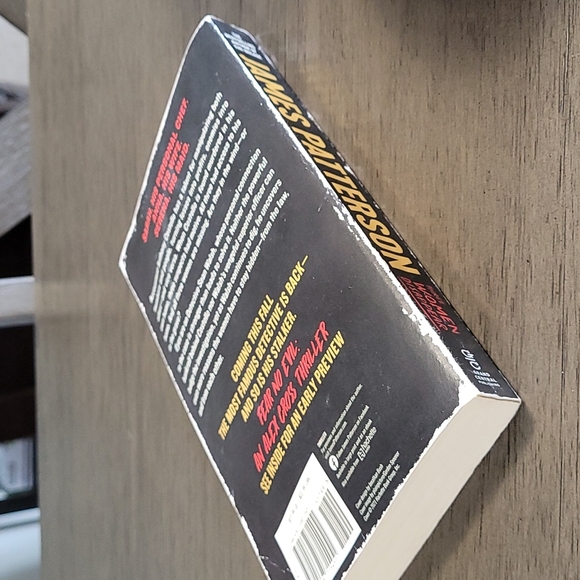 James Patterson Three Women Disapper Paperback Book - Picture 3 of 3